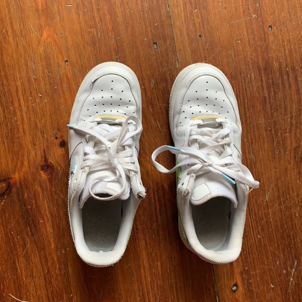 Custom AF1s - Picture 2 of 4